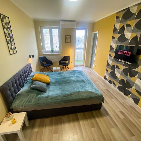 Fresh Smartly Designed Studio Flat & Sunny Balcony Budapest Extérieur photo