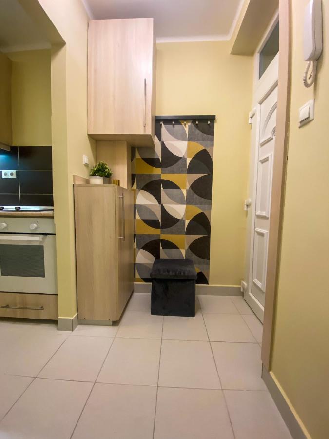 Fresh Smartly Designed Studio Flat & Sunny Balcony Budapest Extérieur photo