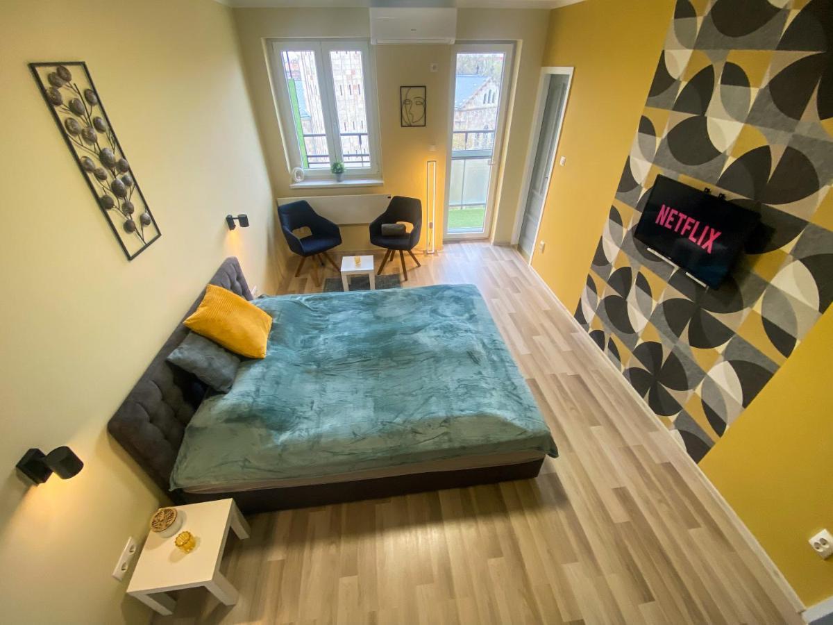 Fresh Smartly Designed Studio Flat & Sunny Balcony Budapest Extérieur photo