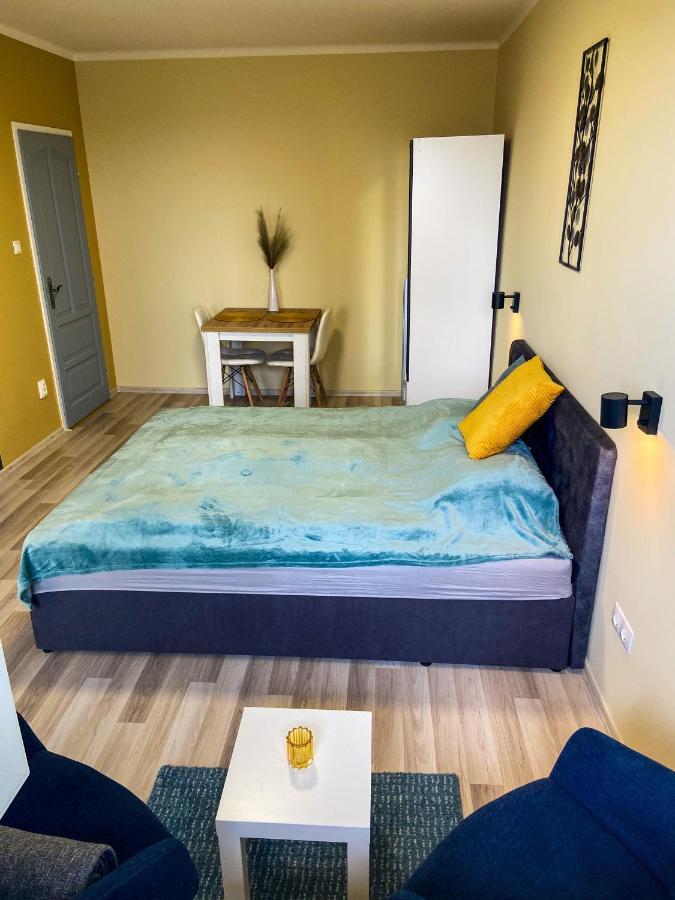 Fresh Smartly Designed Studio Flat & Sunny Balcony Budapest Extérieur photo
